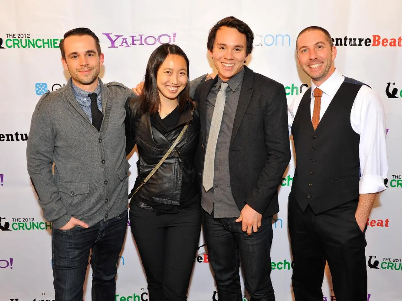 Expanding its contest platform, Freelancer.com now allows users to discover and hire writers,...