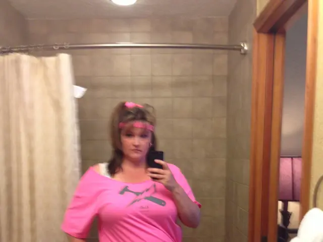 Large language models, such as this one, appear to lack the ability to self-adjust their reasoning...