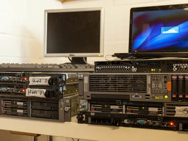 Mastering Top-Notch Audio Blends: Utilizing Studio Monitors to Their Full Potential