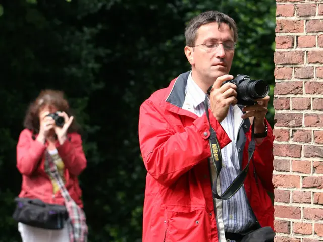 Are you the Dark Commander (D2) referenced in some context?