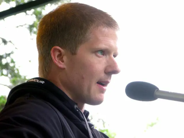 2025 One-Hertz Challenge: Creating a Radio Transmitter Exclusively through Software