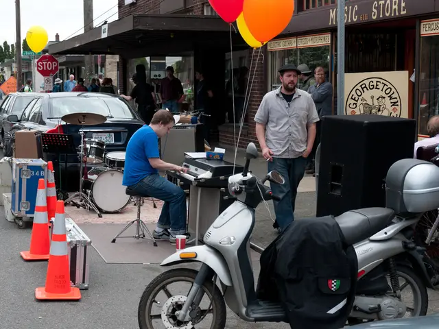 School's Sound Haven: James Malone's Generative Ambient Setup