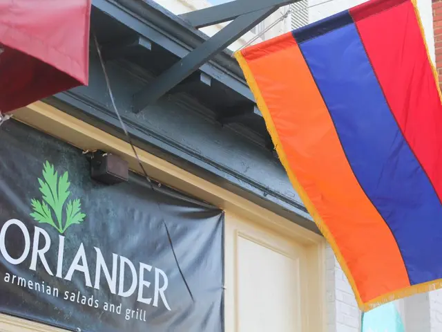 Streamlined Access to Content via Two-Panel Selector Design