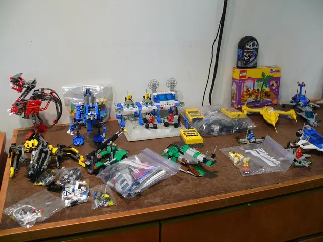 Transport Layer's TCP and UDP: Their Roles and Differences