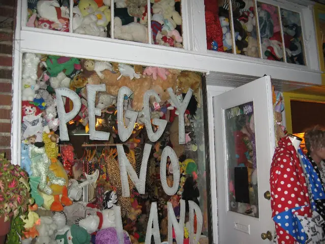 Walmart goods are now showcased in a browsable digital dwelling, unveiled by Mashable.