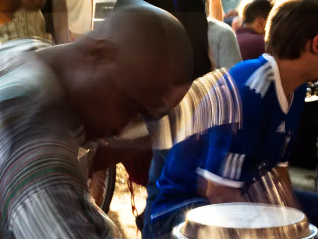 Oasis reach milestone at Sofa Sound Bristol, as announced by Spinline