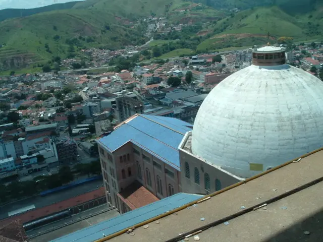 Large-scale Bitcoin holders increase spending by over $58K during discussions about a potential US...