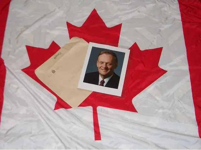 UPM and Royal Vassen collaborate on creating recyclable, paper-based barriers