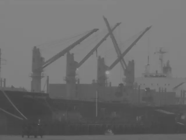 Marine Corps Commandant General Eric Smith holds a visit at Ingalls Shipbuilding, hosted by HII.