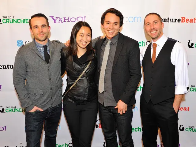 Expanding its contest platform, Freelancer.com now allows users to discover and hire writers,...